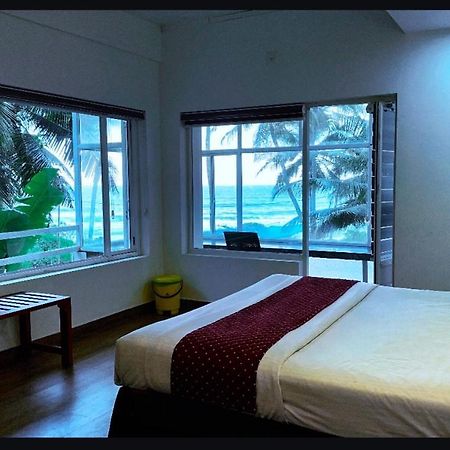 White Shell Beach House Kannur Buitenkant foto