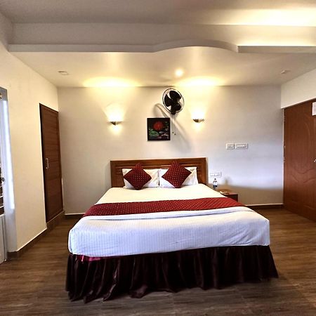 White Shell Beach House Kannur Buitenkant foto