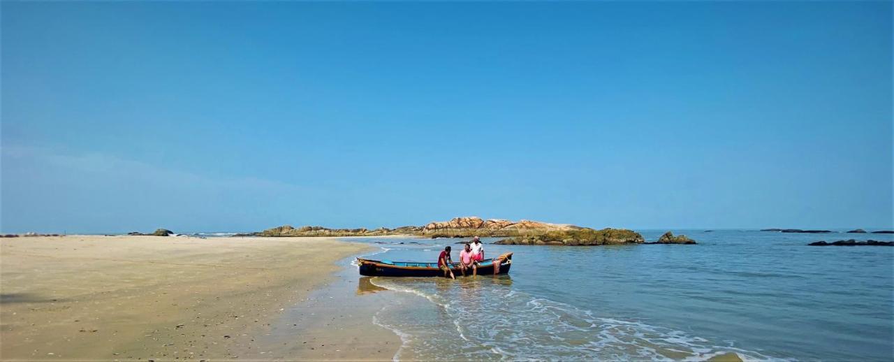 White Shell Beach House Kannur Buitenkant foto