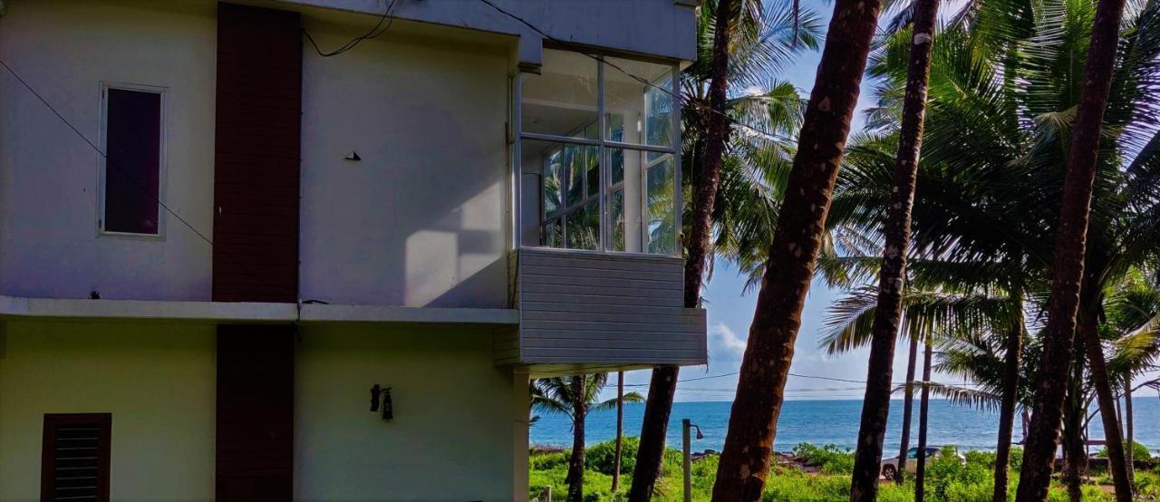 White Shell Beach House Kannur Buitenkant foto