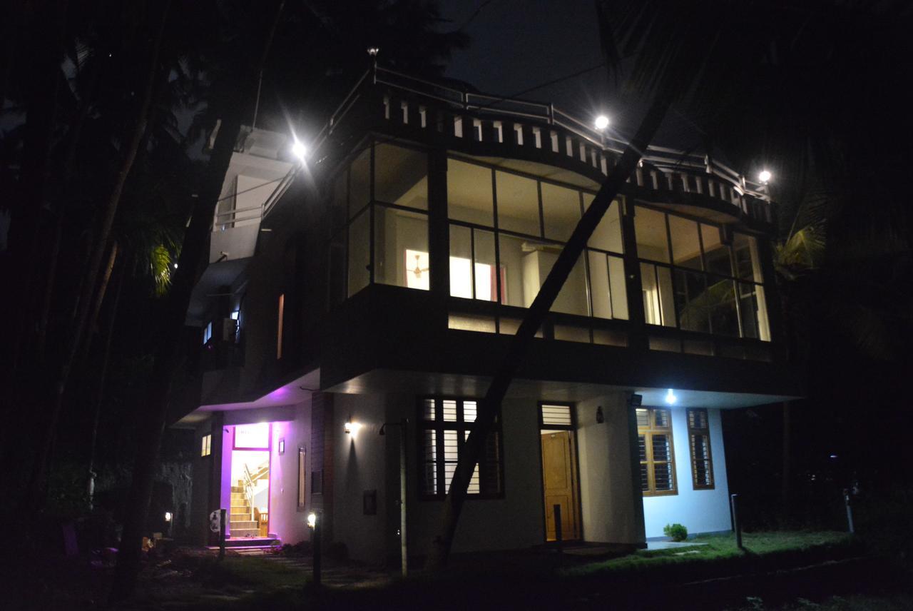 White Shell Beach House Kannur Buitenkant foto